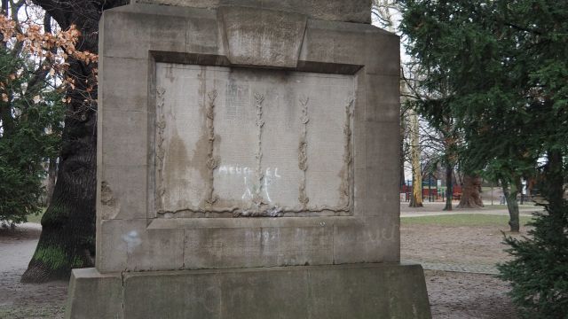 ... Kriegsdenkmal, ...